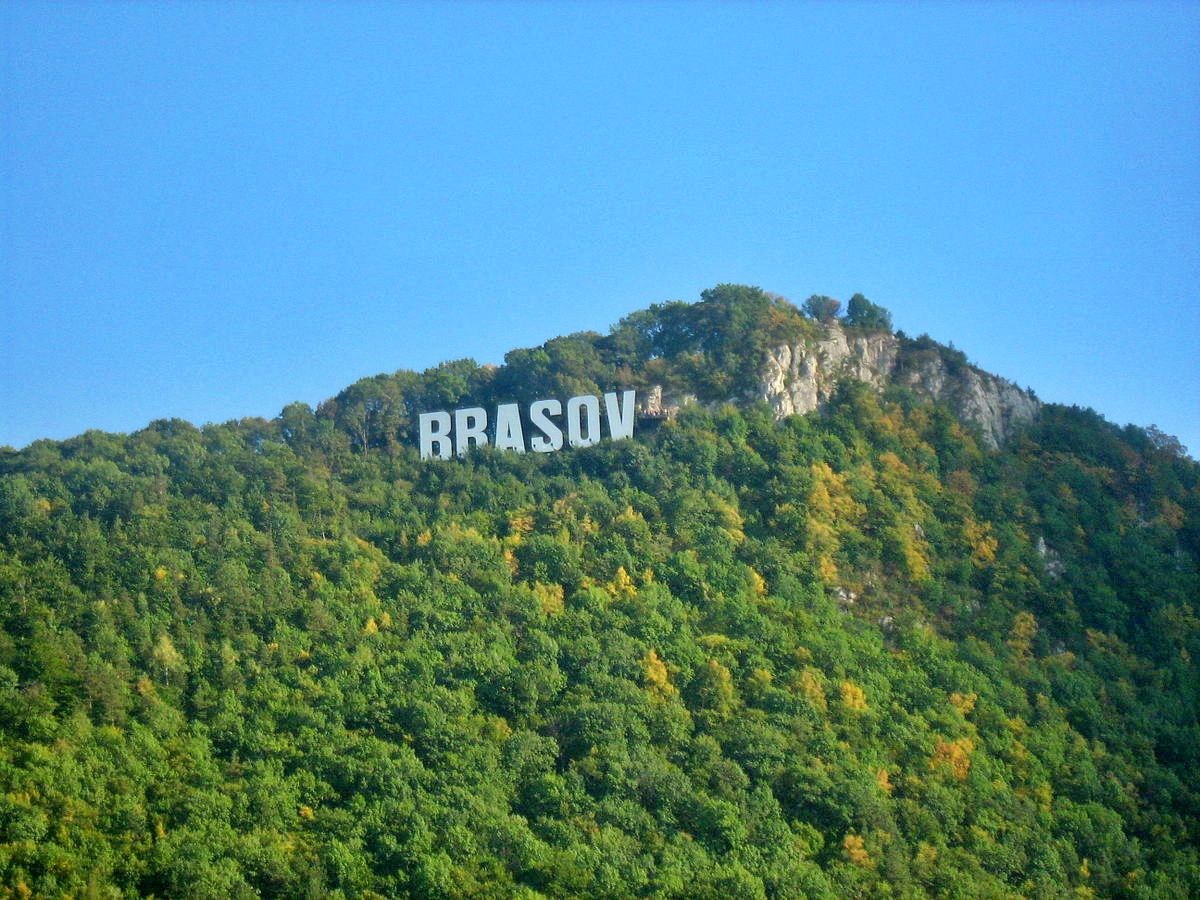 Brasov "Hollywood" sign