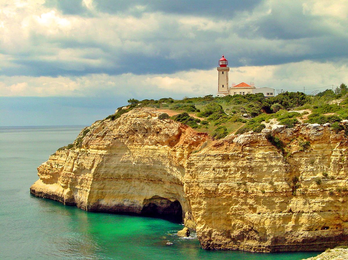 Alfanzina Lighthouse, Carvoeira, Algarve, Portugal