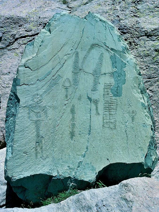 Chief of the tribe petroglyph in the Vallee des Merveilles, France