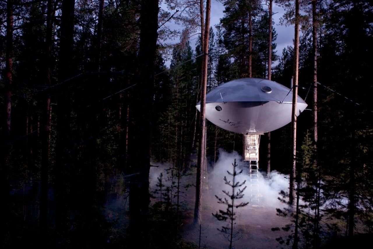 Unusual hotels - Treehotel, Harads - The UFO
