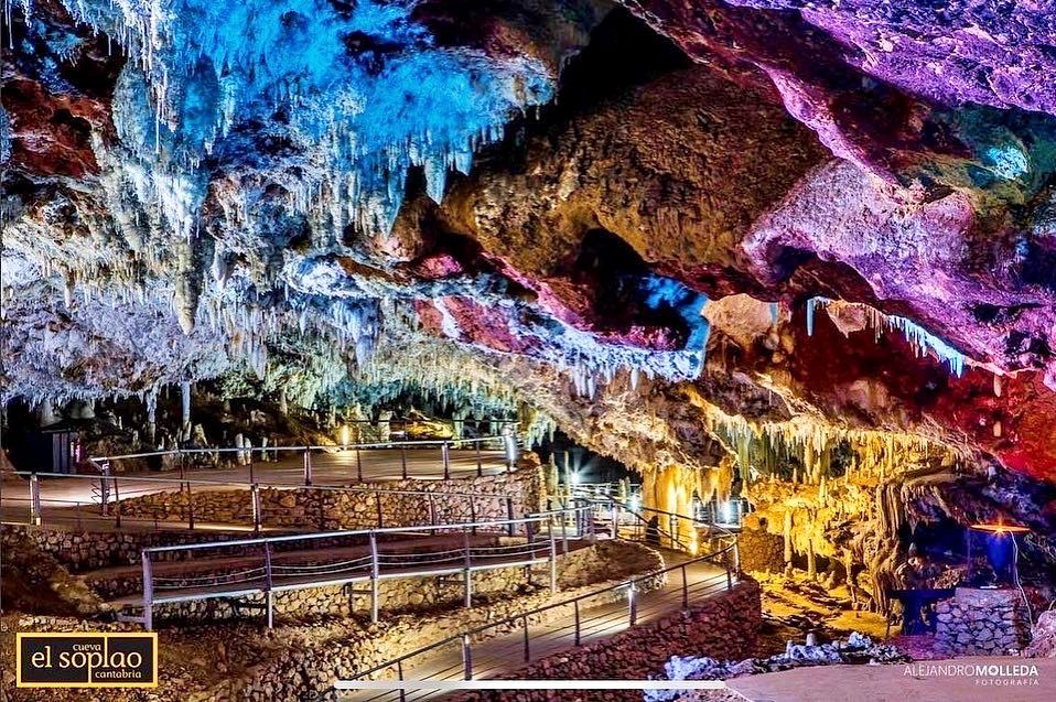 Cueva El Soplao accessible in Spain