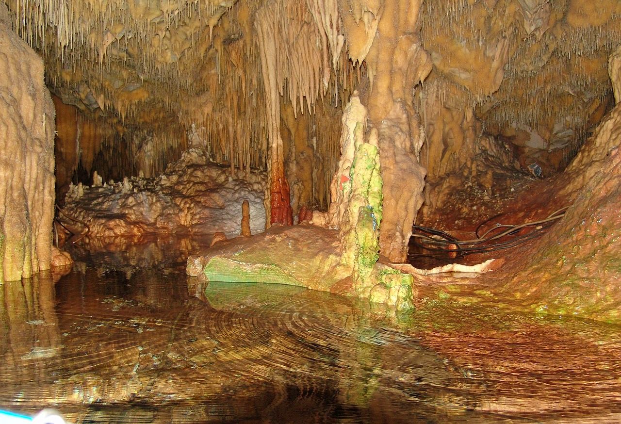 Kastania Cave