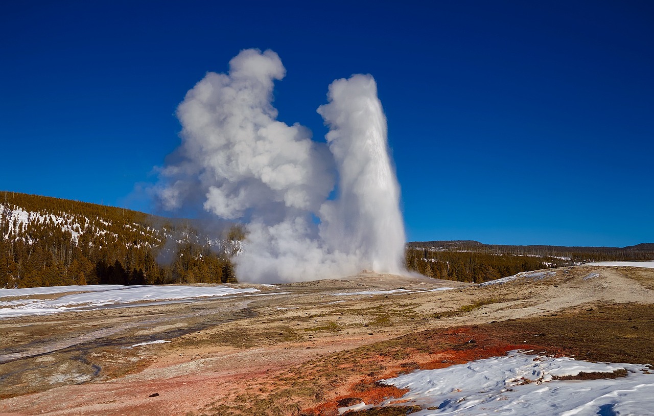 Old Faithful in Yellowstone National Park 