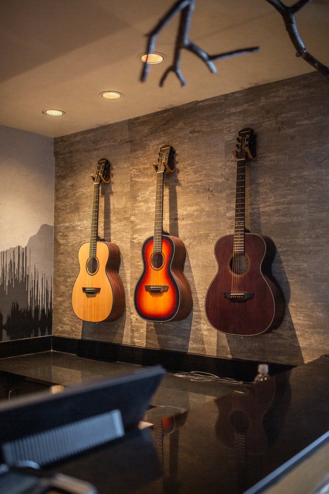 Guitars at The Edgewater