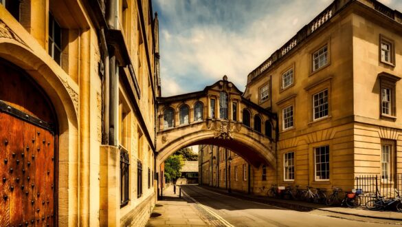 The city of Oxford was a filming location for the movie Wonka