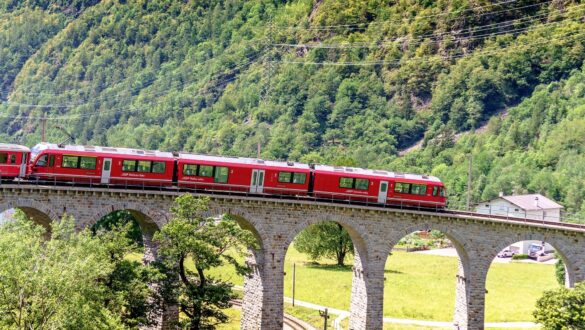 Explore Switzerland with the Swiss Travel Pass in 2025