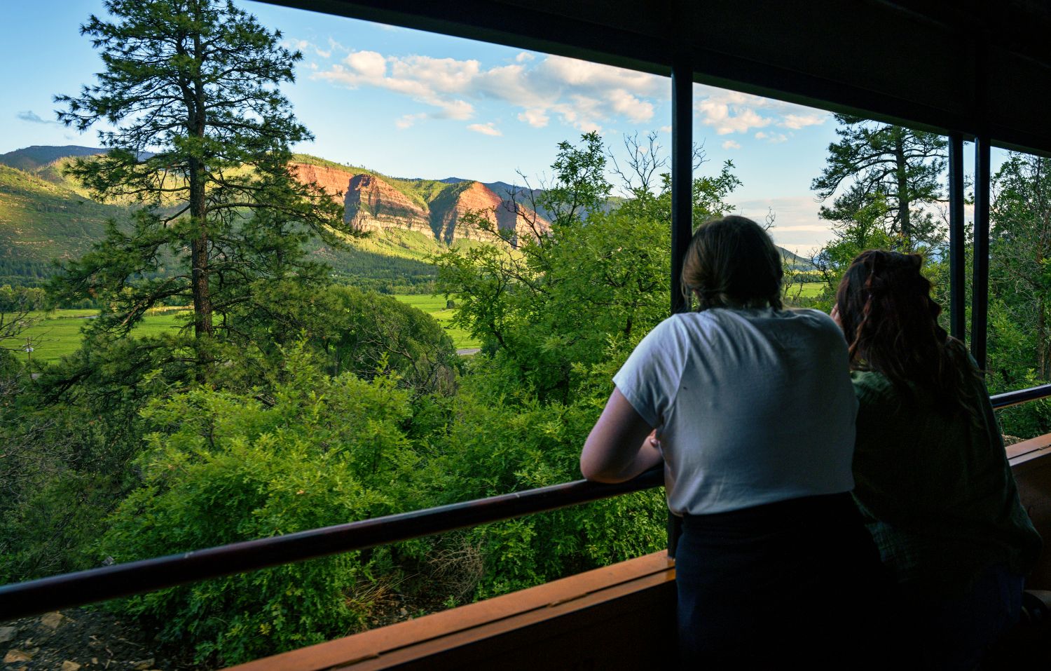 Highline Express passing through Animas Valley