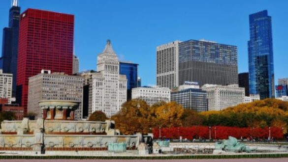 Chicago Illinois Green Hotels - Credit @emilymralph - CCO - Pixabay