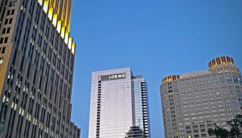 Loews Hotel - I Can't Wait To Travel - YT