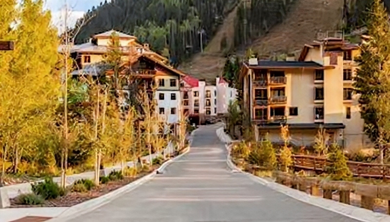 Top Small Town Destinations In America - DoTravel - YouTube