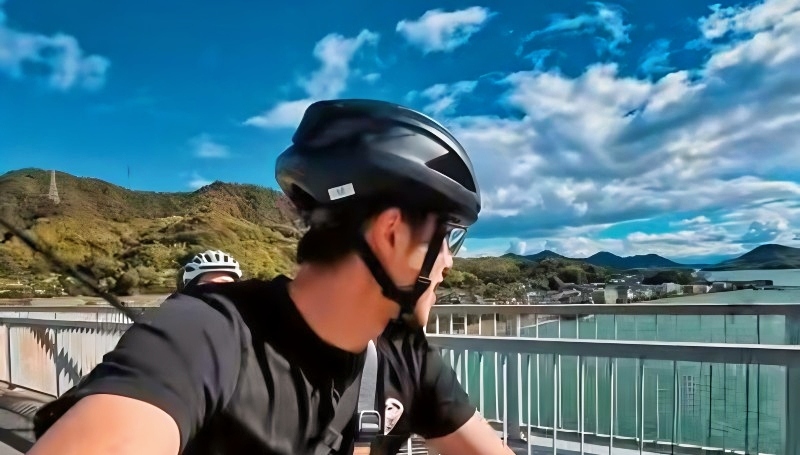 Cycle in Shimanami Kaido - Josh Kwan - YouTube