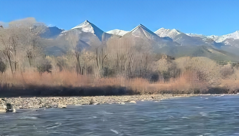 Easy access to the river, splendid views - Instagram PVRVPark