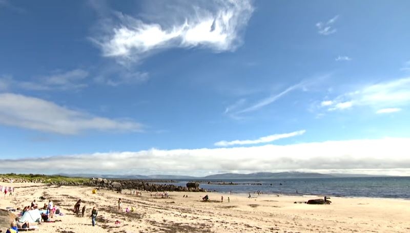 Precautions are advised during the heat wave - RTE News - YouTube